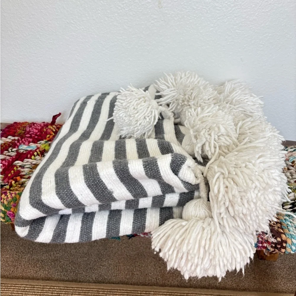 Handwoven Moroccan Soft Blanket with Pom Poms and Tassels - Boho Throw Blanket